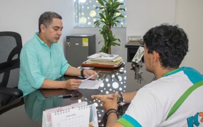 Estudiante de la Maestría en Educación para la Inclusión recibe media beca de posgrado